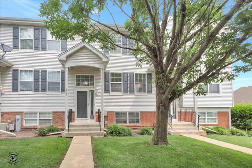 1415 Fox Hound Trl, Beecher, IL, 60401-5107 | Card Image