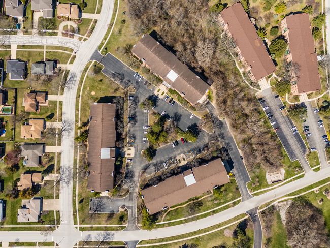 APT-405 - 714 Walnut Dr, Condo with 2 bedrooms, 2 bathrooms and 1 parking in Darien IL | Image 25