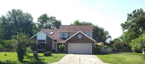 8768 Buckhaven Dr, Indianapolis, IN, 46256-1143 | Card Image