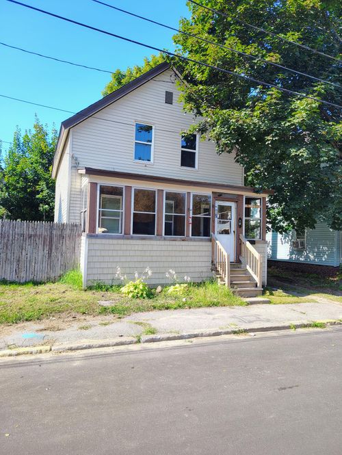 10 Rangeley Place, Rumford, ME, 04276 | Card Image
