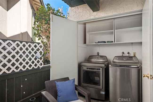 5 - 23300 Orange, Condo with 2 bedrooms, 1 bathrooms and null parking in Lake Forest CA | Image 19