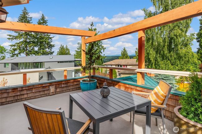 16375 Ne 44 Th Ct, House other with 3 bedrooms, 3 bathrooms and 3 parking in Redmond WA | Image 29