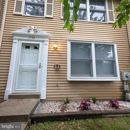 1758 Springfield Ln, FREDERICK, MD, 21702-3090 | Card Image