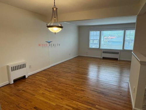 2-22-30 149th St, Whitestone, NY, 11357-3536 | Card Image