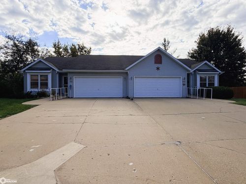 604 & 606 Lindenwood Court, Fairfield, IA, 52556 | Card Image