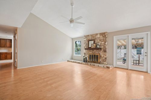 5327 Timber Glade St, San Antonio, TX, 78250-4414 | Card Image