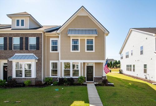 135 Pine Gate Dr, Summerville, SC, 29483-5586 | Card Image