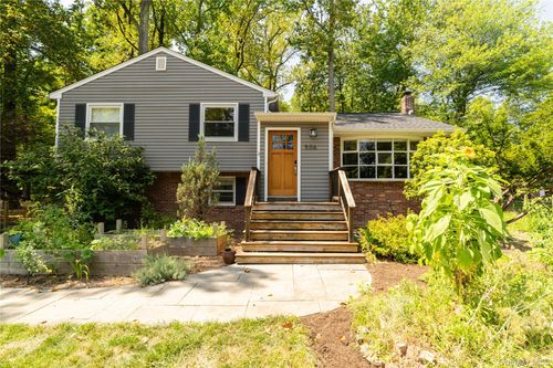 506 Midland Ave, Nyack, NY, 10960-1206 | Card Image