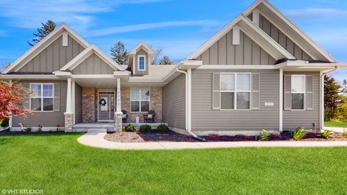 10750 N Firefly Ct, Mequon, WI, 53097-3454 | Card Image