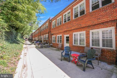 apt-17-7814 Tilbury St, BETHESDA, MD, 20814-3552 | Card Image