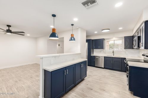 6740 E Adobe St, Mesa, AZ, 85205-6009 | Card Image