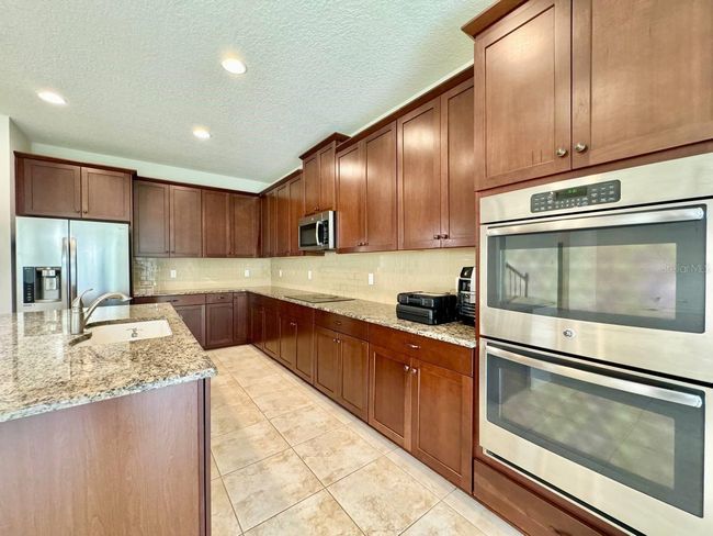 19502 Sea Myrtle Way, House other with 4 bedrooms, 4 bathrooms and null parking in TAMPA FL | Image 11
