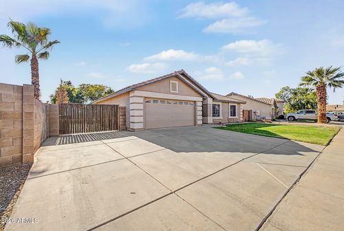 2228 S Banning Street, Gilbert, AZ, 85295 | Card Image