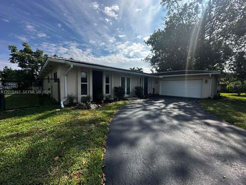 11901 Nw 25th St, Plantation, FL, 33323-1703 | Card Image
