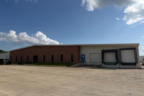 198 Trojan St, Mt Sterling, KY, 40353-8000 | Card Image