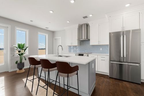 apt-507-267 Old Colony Ave, Boston, MA, 02127-5022 | Card Image