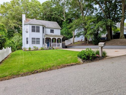 149 Grassy Pond Dr S, Smithtown, NY, 11787 | Card Image