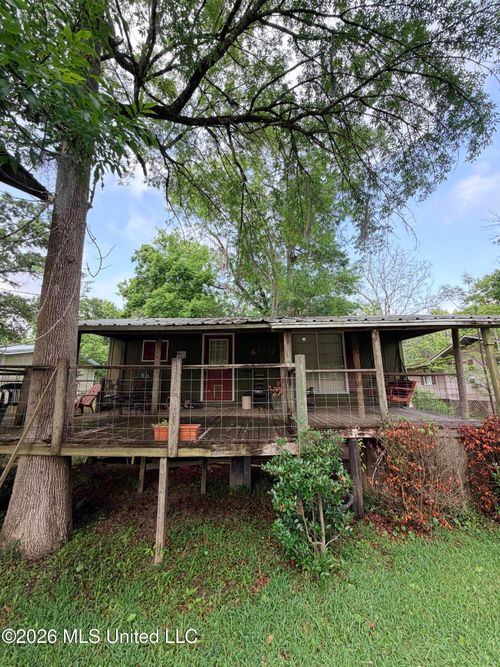 2105 Pascagoula River Dr, Lucedale, MS, 39452 | Card Image