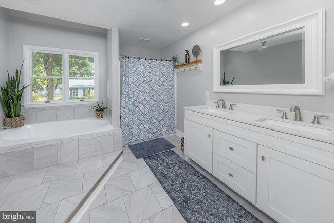 16 Morse Ave, House other with 4 bedrooms, 3 bathrooms and null parking in GIBBSTOWN NJ | Image 17