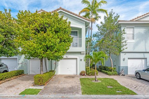 3156 Laurel Ridge Circle, Riviera Beach, FL, 33404 | Card Image