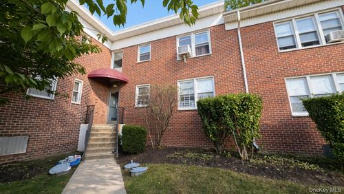 2a-8 Wainwright Ave, Yonkers, NY, 10710-5837 | Card Image
