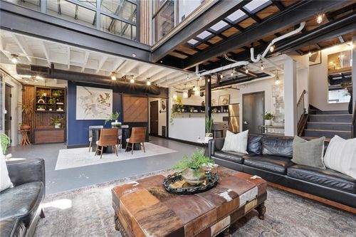 11-830 Dekalb Ave Ne, Atlanta, GA, 30307-2525 | Card Image