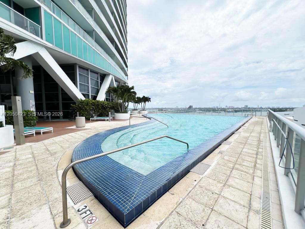 Residential Lease in Miami 3