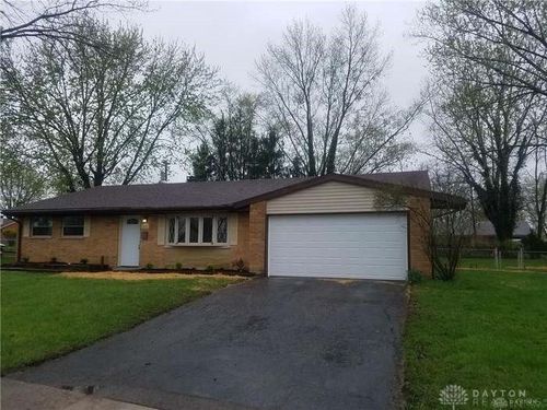 1011 Hazel Ave, Englewood, OH, 45322-2426 | Card Image