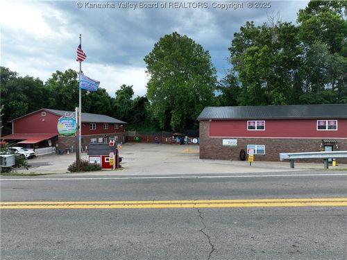 2660 Main St, Hurricane, WV, 25526-1419 | Card Image