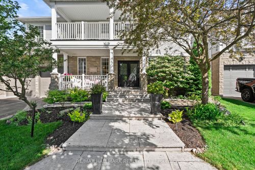 4 Lythgoe Lane, Ajax, ON, L1Z1N6 | Card Image