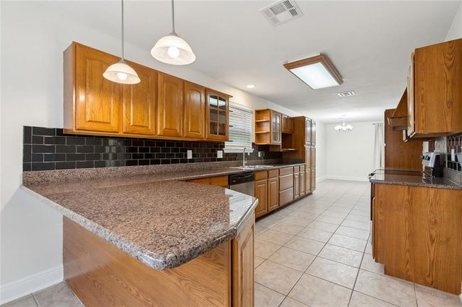 2732 W Friendship Dr, House other with 4 bedrooms, 2 bathrooms and null parking in Harvey LA | Image 4