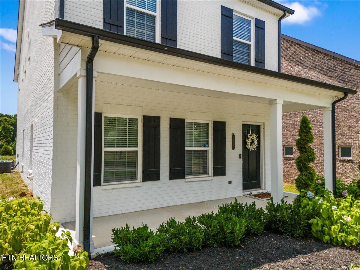 Groves Park Blvd, Oak Ridge, TN 37830