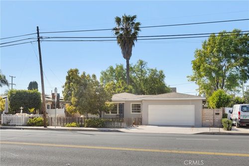 456 N Batavia St, Orange, CA, 92868-2532 | Card Image