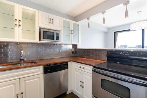 803-1414 5 St Sw, Calgary, AB, T2R0Y8 | Card Image