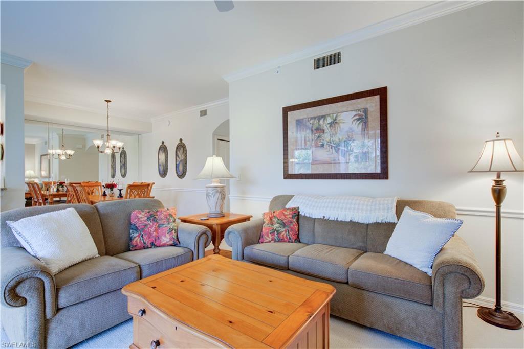 Residential in NAPLES 3