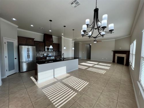 203 Lyla Glen Dr, Washington, OK, 73093-4813 | Card Image