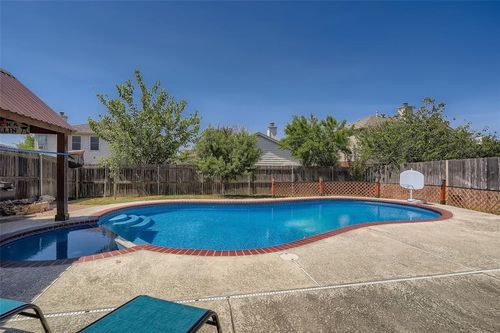3240 Roddy Dr, Fort Worth, TX, 76123-2028 | Card Image