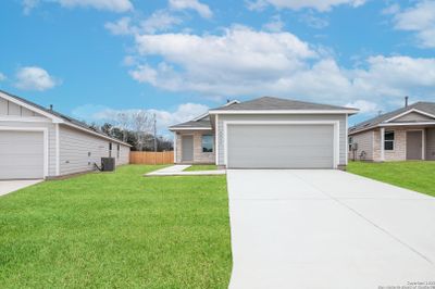 938 Landon Ridge, House other with 3 bedrooms, 2 bathrooms and null parking in San Antonio TX | Image 2