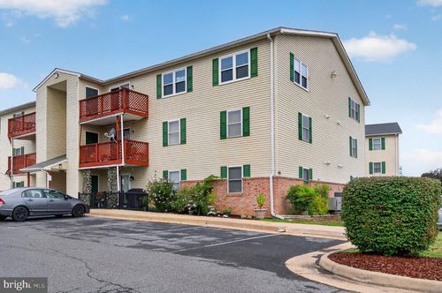 a12-45 Hailey Ln, STRASBURG, VA, 22657-3749 | Card Image