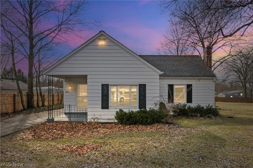 4544 Fishcreek Rd, Stow, OH, 44224-2152 | Card Image