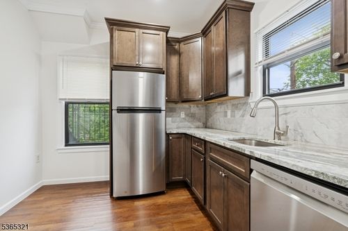 1-350 Arlington Ave, Jersey City, NJ, 07304-2707 | Card Image