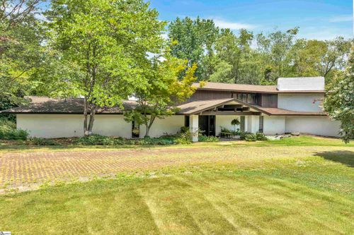 627 Pelham Rd, Greenville, SC, 29615-3246 | Card Image