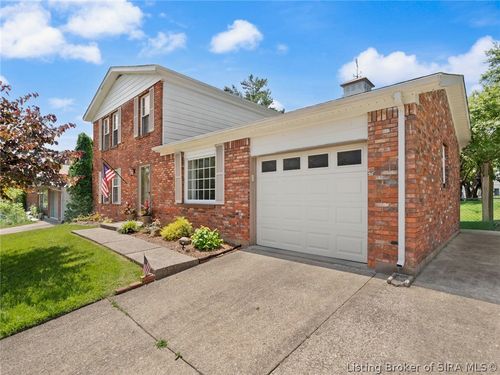 1010 Woodbourne Drive, New Albany, IN, 47150 | Card Image