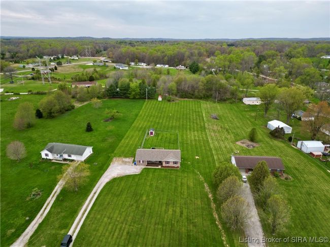 7375 Corydon Junction Rd Ne, Home with 3 bedrooms, 2 bathrooms and null parking in New Salisbury IN | Image 5