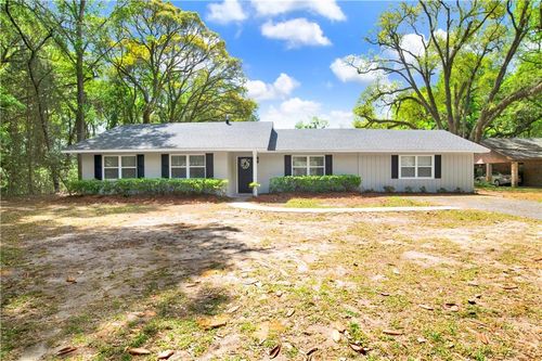 27 Mckeough Ave, Saraland, AL, 36571-3226 | Card Image