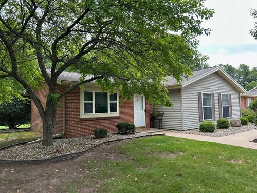 925 S West Court, APPLETON, WI, 54915 | Card Image