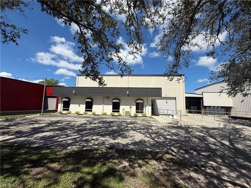 351 Production Blvd, Naples, FL, 34104-4722 | Card Image