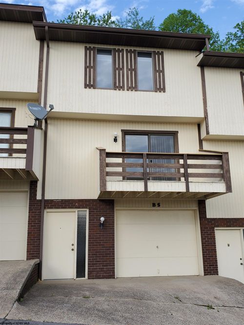 apt-b5-1236 Van Voorhis Rd, Morgantown, WV, 26505-3466 | Card Image