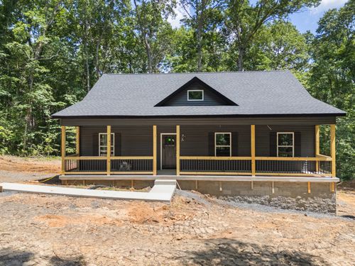 10064 Carolina Dr, Nunnelly, TN, 37137-2569 | Card Image