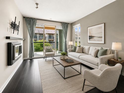 305-5655 210a St, Langley, BC, V3A0G4 | Card Image